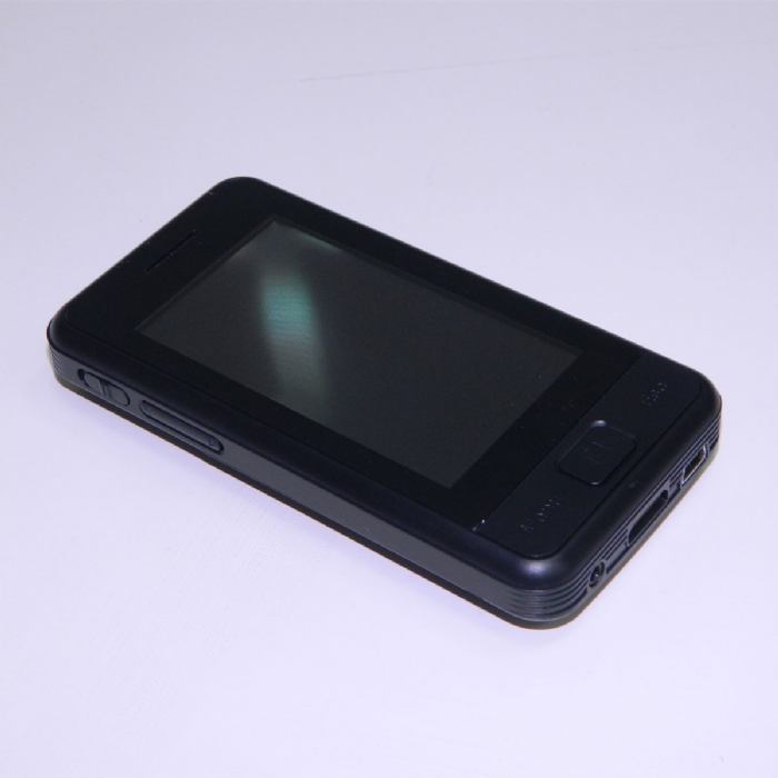 Lawmate PV-900FHD DVR u pametnom telefonu